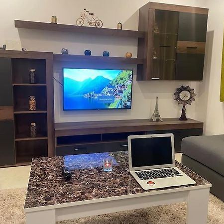 Apartamento Experience De Luxe Ultime / Parking / Restaurant / Cafe / Carrefour Uchda  Exterior foto